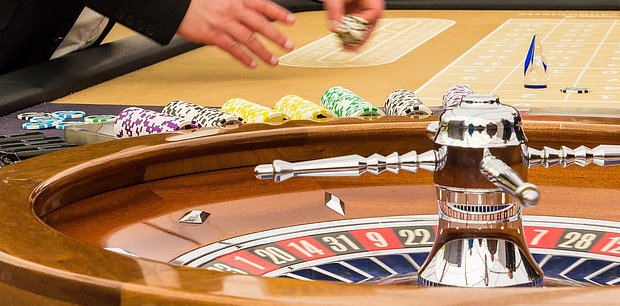 Beirut casino poker game